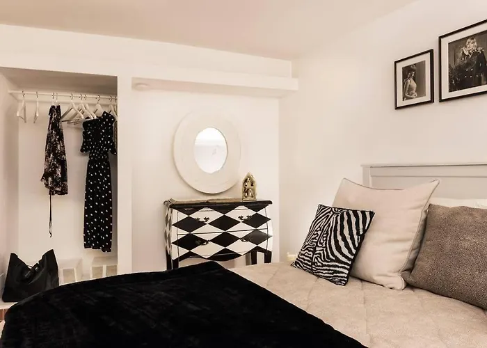 Lovely Colosseum Loft Apartament *