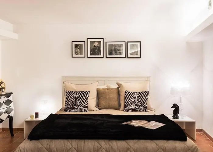 Lovely Colosseum Loft *